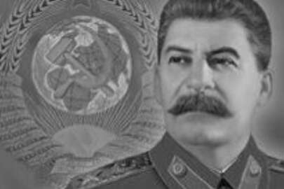 Akmescit'in merkezinde Stalin'in anıt levhası konulacak