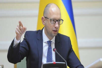 Yatsenyuk: 2016 zor bir yıl olacak