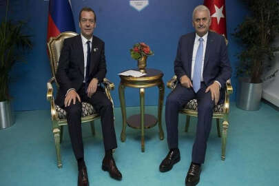 Yıldırım, Medvedev ile görüştü