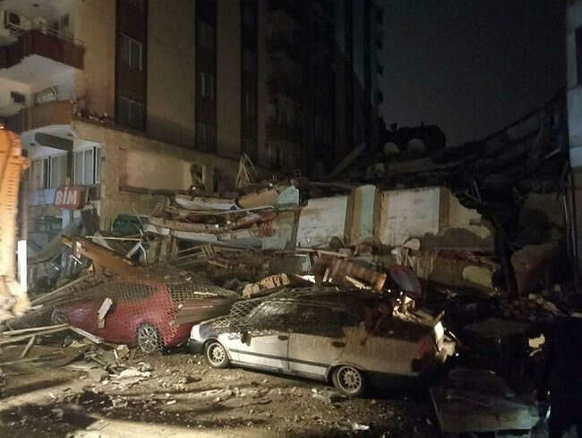 Kahramanmaraş, öğle saatlerinde ikinci büyük depremle sarsıldı