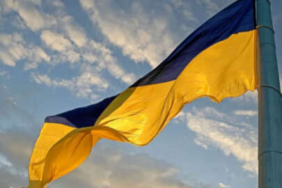 İşgal altındaki Kırım'da Ukrayna bayrağı dikildi!