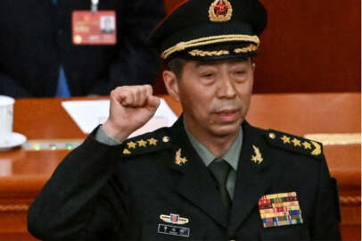 Rusya ile yakın ilişkisi olan general, Çin Savunma Bakanı oldu