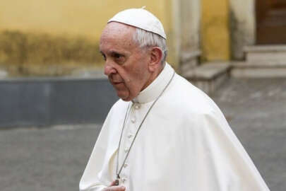 Papa Franciscus hastaneye kaldırıldı!