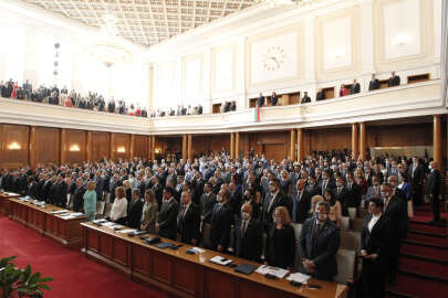 Bulgaristan parlamento oturumları 12 Nisan'da