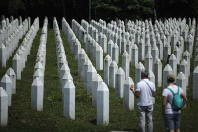 Srebrenitsa'da katledilen 30 kurban yarın defnedilecek