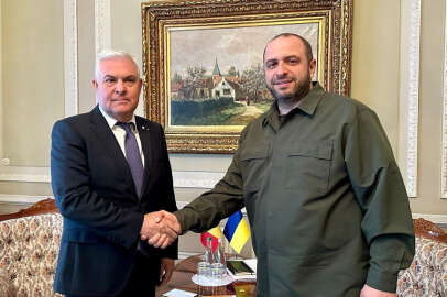 Ukrayna Savunma Bakanı Umerov, Romanyalı mevkidaşı ile savunma ortaklığını görüştü