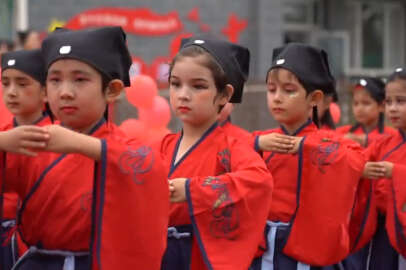 Bir soykırımın görüntüleri: Uygur Türkü çocuklar nasıl asimilasyona uğruyor?