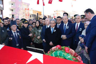 Ersin Tatar, Denizli’de şehit cenaze törenine katıldı