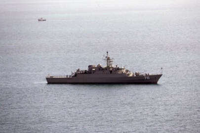 İran savaş gemisi Kızıldeniz sularında!