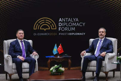 Türkiye ve Kazakistan dışişleri bakanları görüştü