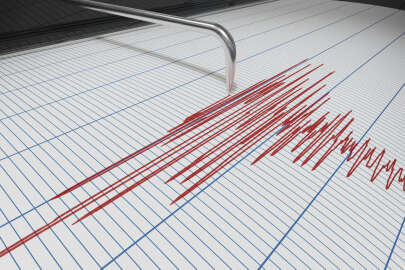 Karadeniz sallandı: Samsun'da deprem!