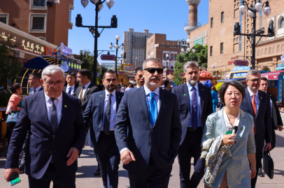 Dışişleri Bakanı Fidan Doğu Türkistan'ın Ürümçi şehrinde!