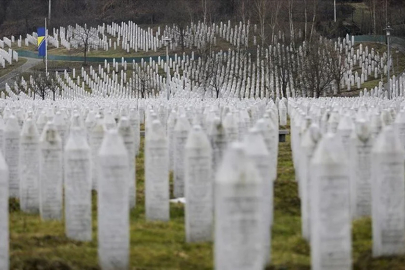 11 Temmuz'da Srebrenitsa Soykrımı'na kurban giden 11 Boşnak defnedilecek