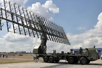 Kırım'da konuşlu iki Rus radar sistemi hasar aldı