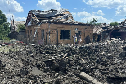 Rusya Pokrovsk kentini bombaladı: 5 kişi hayatını kaybetti