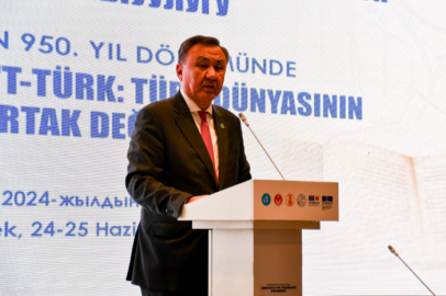 TDT Genel Sekreteri Ömüraliyev'den "Ortak Türkçe Sözlük" önerisi