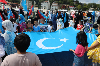 Ürümçi Katliamı Çin'in İstanbul Başkonsolosluğu önünde protesto edildi