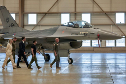 Uzun bekleyişin ardından İlk F-16'lar Ukrayna'da