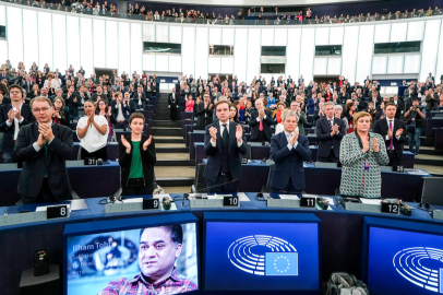 AB'den Çin'e İlham Tohti'yi serbest bırakma çağrısı