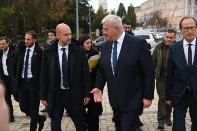 Fransa Dışişleri Bakanı Barrot ilk kez Ukrayna’da