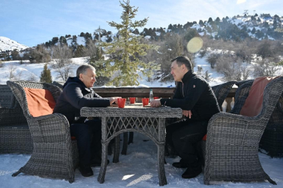 Özbekistan ve Kırgızistan liderleri arasında gayri resmî toplantı gerçekleşti